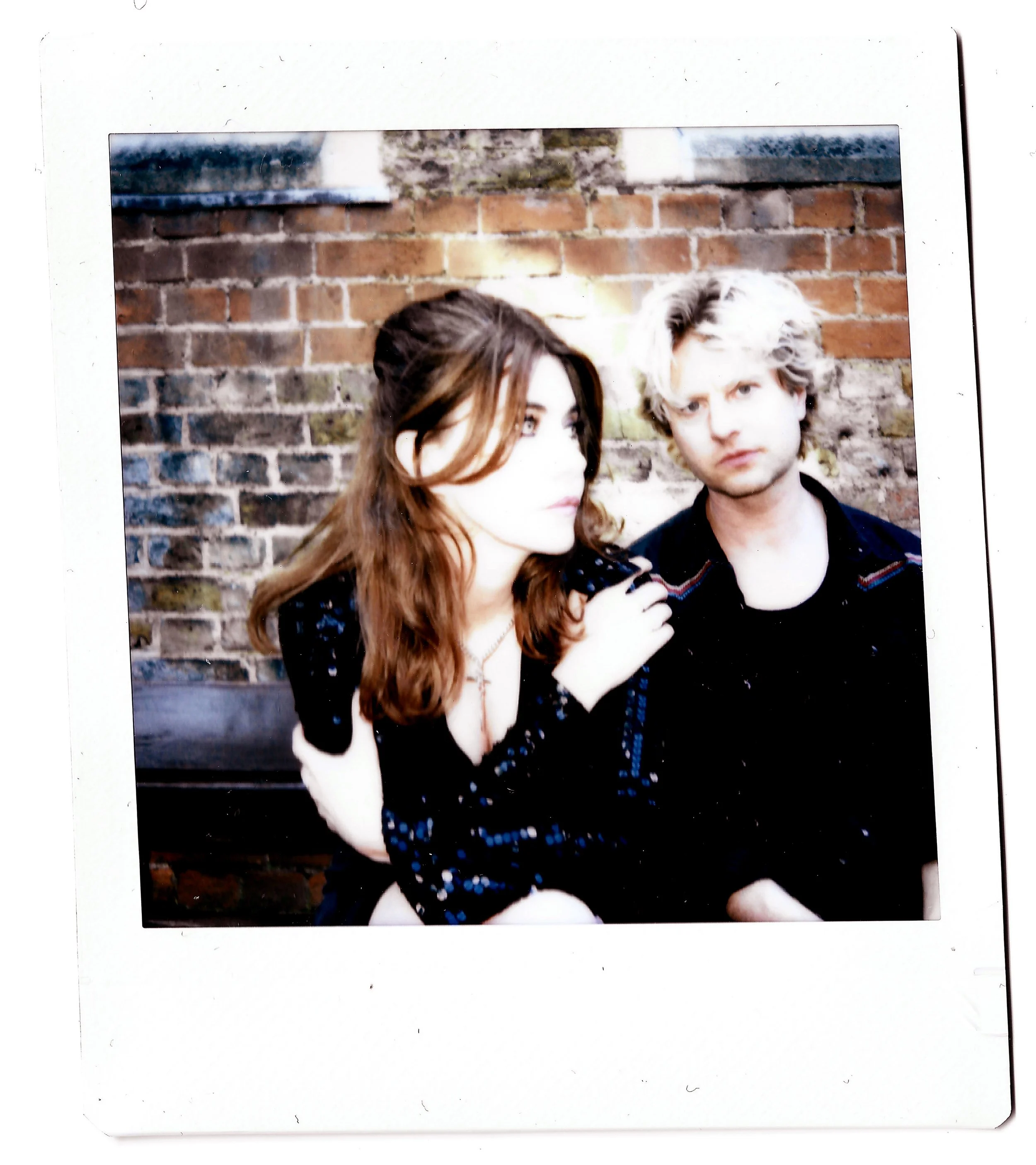 Blood Red Shoes 'Stay Lonely' with new album release — V2 Records